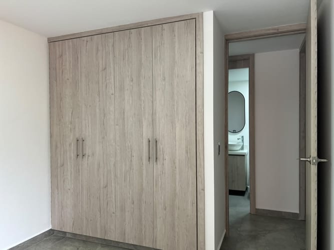 Apartamento de 3 alcobas en arriendo en Escobero, Envigado, 90 m² · foto 10 de 16