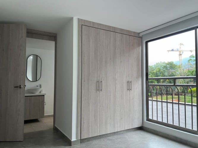 Apartamento de 3 alcobas en arriendo en Escobero, Envigado, 90 m² · foto 6 de 16