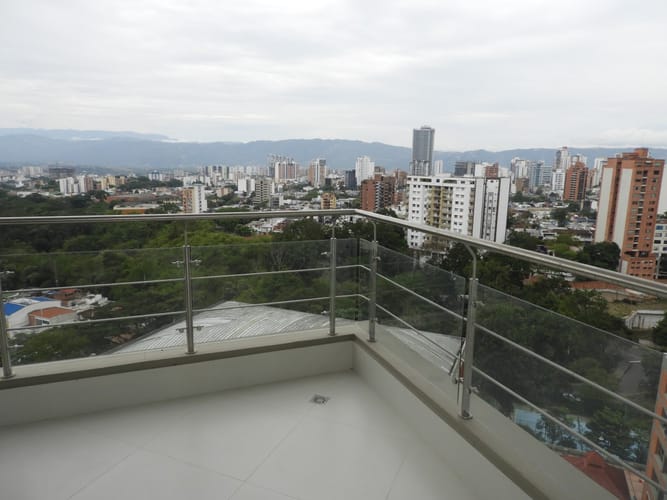 Apartamento de 3 alcobas en arriendo en Terrazas, Bucaramanga, 125 m² · foto 5 de 18