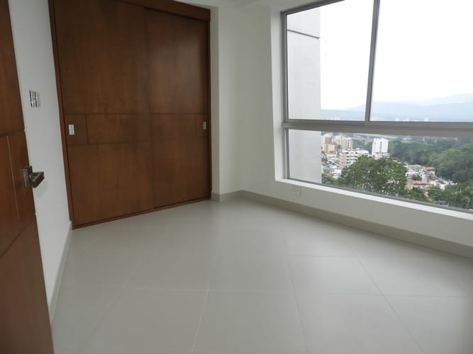 Apartamento de 3 alcobas en arriendo en Terrazas, Bucaramanga, 125 m² · foto 7 de 18