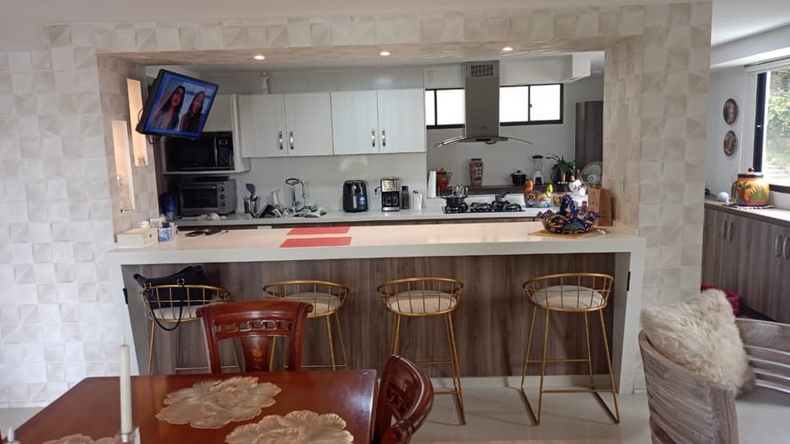 Apartamento de 3 alcobas en venta en Cabecera Del Llano, Bucaramanga, 171 m² · foto 9 de 15