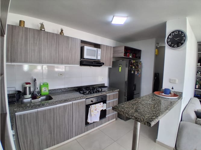 Apartamento de 3 alcobas en venta en Rio Frio, Floridablanca, 76 m² · foto 12 de 24