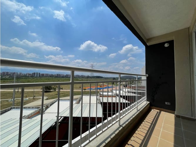 Apartamento de 2 alcobas en arriendo en Bochalema, Cali, 66 m² · foto 5 de 21