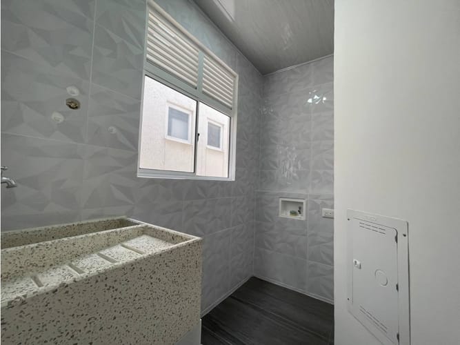 Apartamento de 2 alcobas en arriendo en Bochalema, Cali, 66 m² · foto 8 de 21