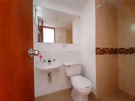 Apartamento de 3 alcobas en arriendo en Mayorca, Sabaneta, 86 m² · foto 6 de 10