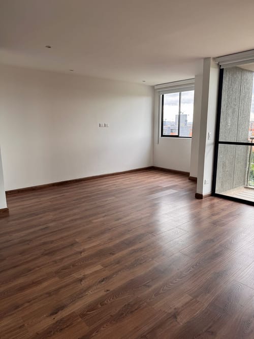 Apartamento de 2 alcobas en venta en La Felicidad, Bogotá, 110 m² · foto 10 de 16