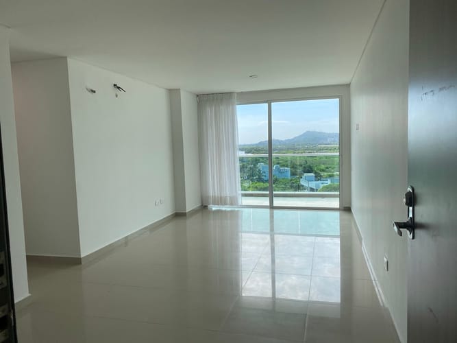 Apartamento de 4 alcobas en venta en La Boquilla, Cartagena, 104 m² · foto 3 de 16