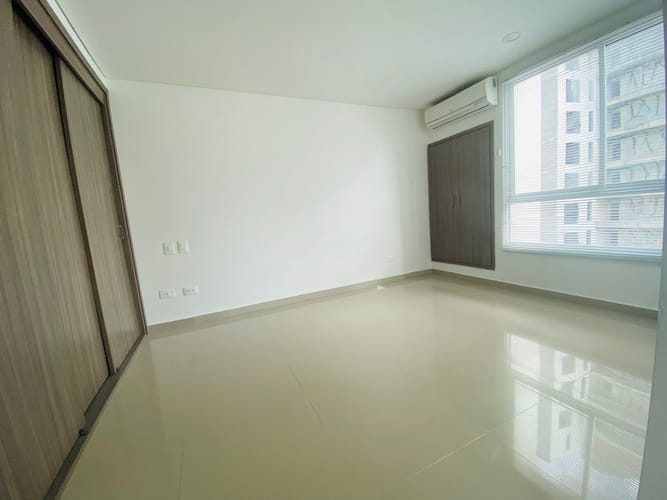 Apartamento de 4 alcobas en venta en La Boquilla, Cartagena, 104 m² · foto 8 de 16