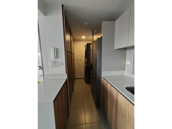 Apartamento de 3 alcobas en venta en Engativá, Bogotá, 73 m² · foto 4 de 24