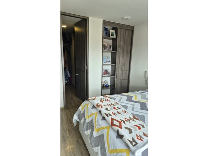 Apartamento de 3 alcobas en venta en Engativá, Bogotá, 73 m² · foto 11 de 24