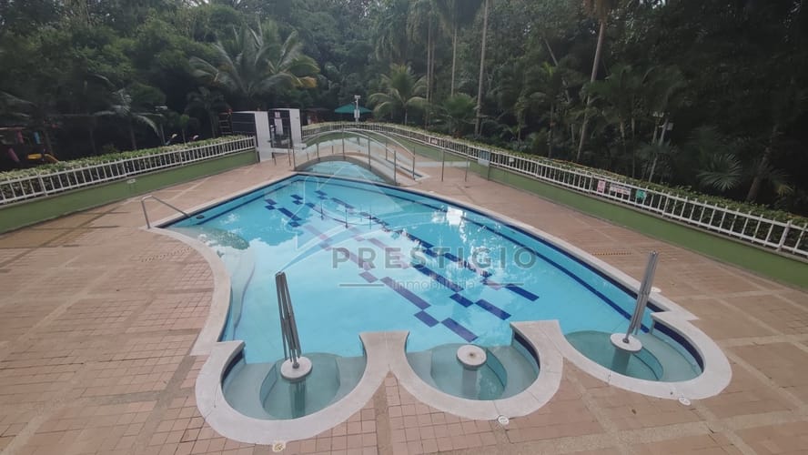 Apartamento de 3 alcobas en arriendo en Casco Antiguo - Floridablanca, Floridablanca, 90 m² · foto 10 de 14