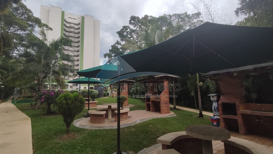 Apartamento de 3 alcobas en arriendo en Casco Antiguo - Floridablanca, Floridablanca, 90 m² · foto 12 de 14