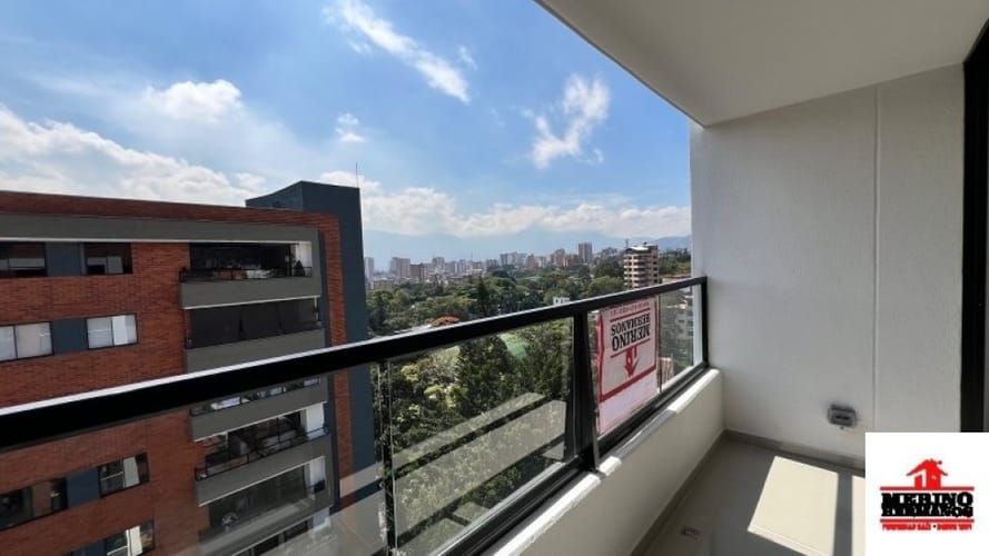 Apartamento de 3 alcobas en arriendo en La Floresta, Medellín, 85 m² · foto 8 de 13
