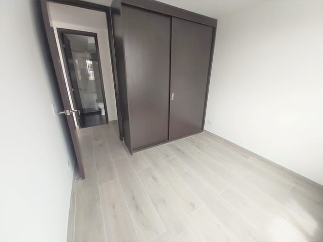 Apartamento de 2 alcobas en arriendo en Lago Timiza, Bogotá, 38 m² · foto 8 de 14