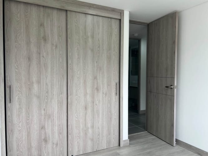 Apartamento de 3 alcobas en arriendo en El Diamante 2, Medellín, 95 m² · foto 12 de 18