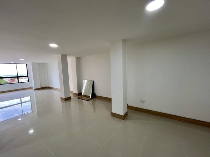Apartaestudio en arriendo en Bellavista, Cali · foto 4 de 24