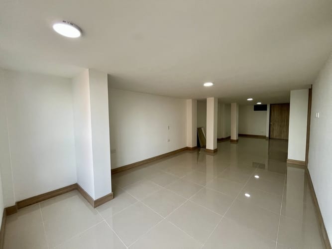 Apartaestudio en arriendo en Bellavista, Cali · foto 5 de 24