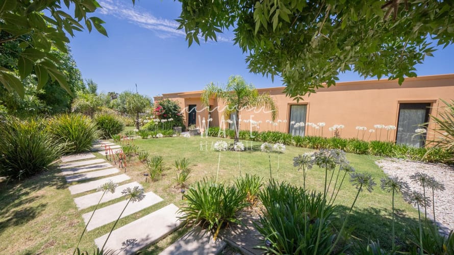 Casa muy disfrutable, funcional y con excelentes espacios sociales · Photo 5