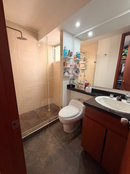 Apartamento de 3 alcobas en venta en Gilmar, Bogotá, 74 m² · foto 5 de 8