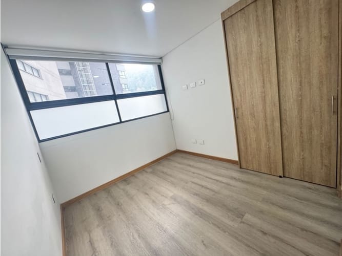 Apartamento de 3 alcobas en arriendo en Las Palmas, Medellín, 163 m² · foto 7 de 17