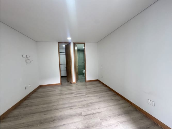 Apartamento de 3 alcobas en arriendo en Las Palmas, Medellín, 163 m² · foto 12 de 17