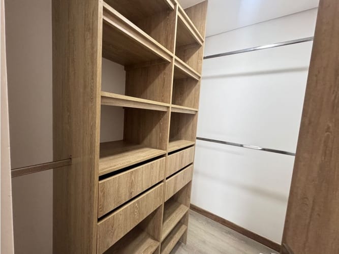 Apartamento de 3 alcobas en arriendo en Las Palmas, Medellín, 163 m² · foto 14 de 17