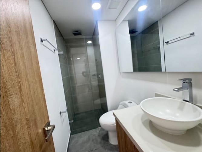 Apartamento de 3 alcobas en arriendo en Las Palmas, Medellín, 163 m² · foto 16 de 17