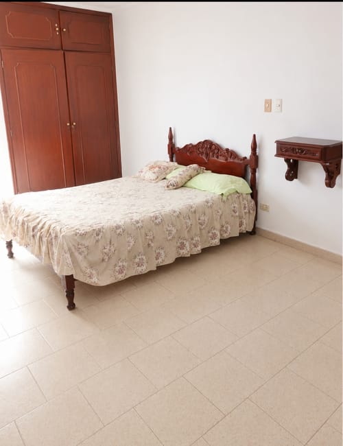 Casa de 5 alcobas en venta en Tejares Cristales, Cali, 300 m² · foto 11 de 14