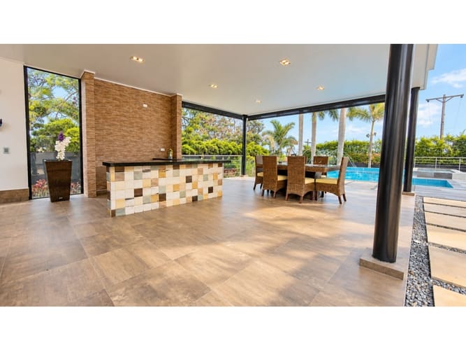 Casa de 5 alcobas en venta en Pance, Cali, 630 m² · foto 8 de 10
