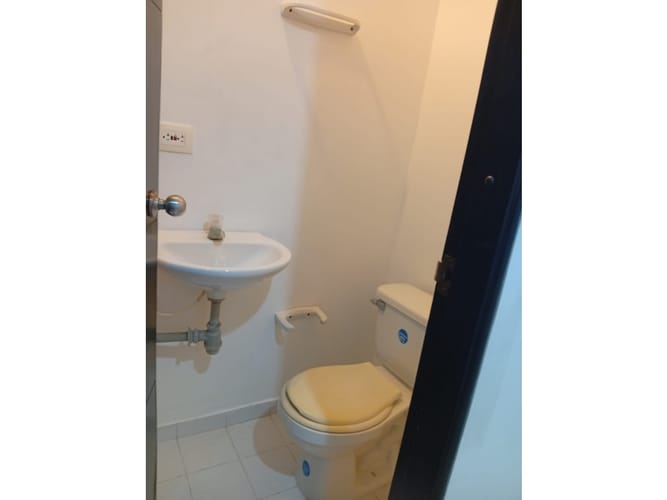 Apartamento de 3 alcobas en venta en Crespo, Cartagena, 130 m² · foto 14 de 24