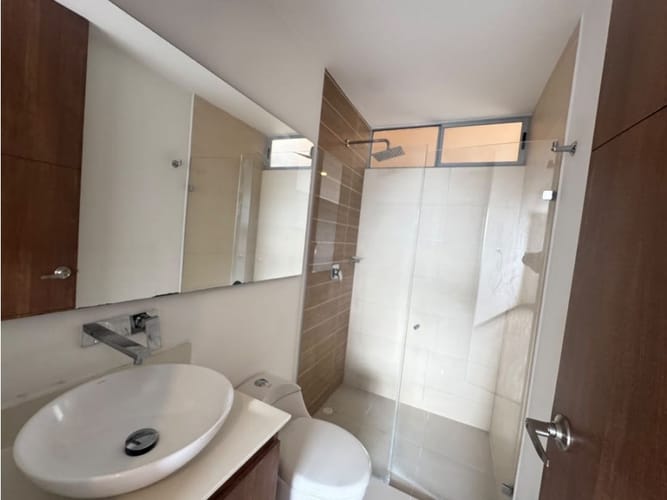 Apartamento de 3 alcobas en arriendo en Loma De Los Gonzalez, Medellín, 125 m² · foto 15 de 19
