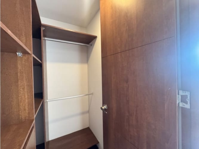 Apartamento de 3 alcobas en arriendo en Loma De Los Gonzalez, Medellín, 125 m² · foto 17 de 19