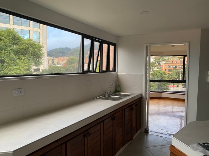 Apartamento de 3 alcobas en arriendo en Santa Ana, Bogotá, 138 m² · foto 7 de 14