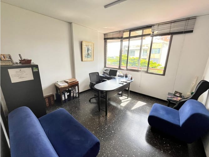 Apartamento de 3 alcobas en venta en Granada, Cali, 180 m² · foto 6 de 24