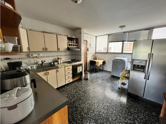Apartamento de 3 alcobas en venta en Granada, Cali, 180 m² · foto 19 de 24