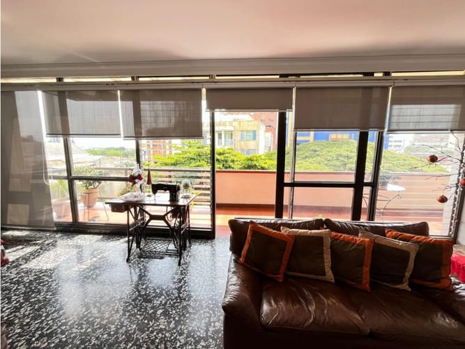 Apartamento de 3 alcobas en venta en Granada, Cali, 180 m² · foto 21 de 24
