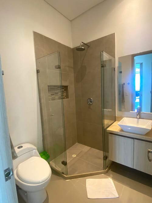 Apartamento de 2 alcobas en venta en Bocagrande, Cartagena, 97 m² · foto 10 de 24