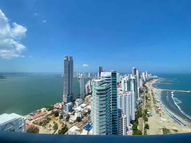 Apartamento de 2 alcobas en venta en Bocagrande, Cartagena, 97 m² · foto 13 de 24
