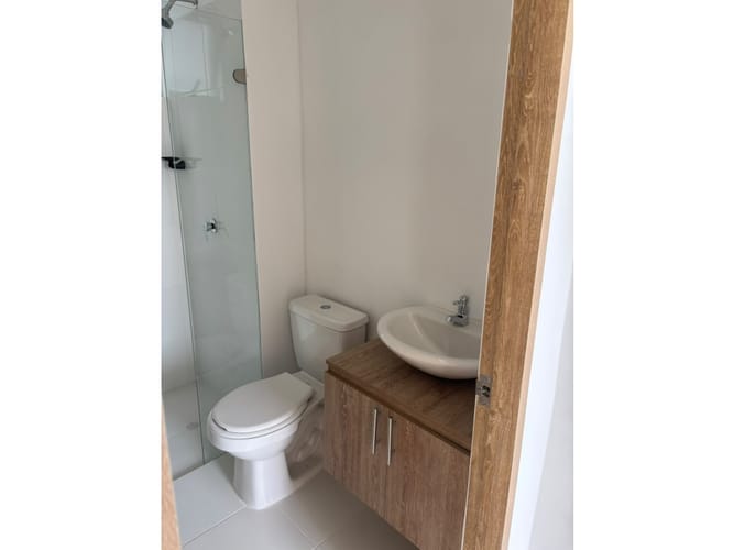 Apartamento de 2 alcobas en venta en Villa Fatima, Cali, 61 m² · foto 16 de 18