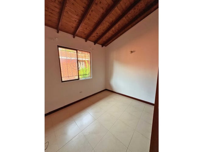 Casa de 4 alcobas en venta en Valle Del Lili, Cali, 127 m² · foto 5 de 24