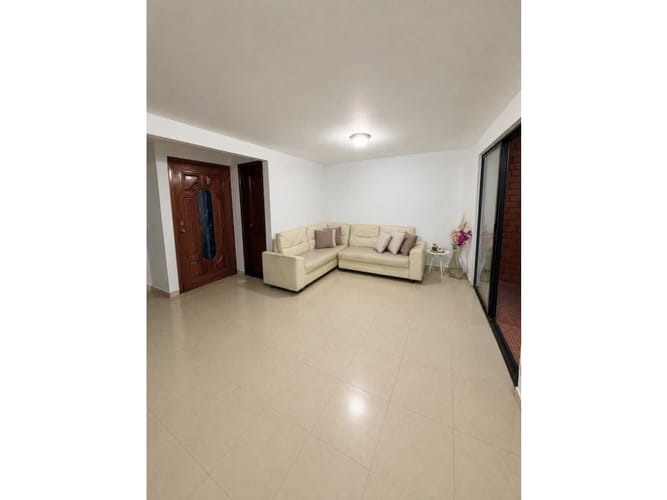 Casa de 4 alcobas en venta en Valle Del Lili, Cali, 127 m² · foto 22 de 24