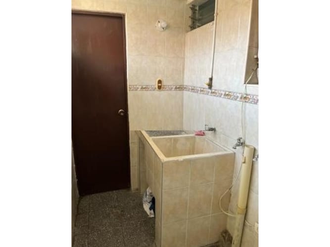 Apartamento de 3 alcobas en venta en Departamental, Cali, 69 m² · foto 9 de 10