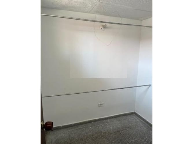 Apartamento de 3 alcobas en venta en Departamental, Cali, 69 m² · foto 10 de 10