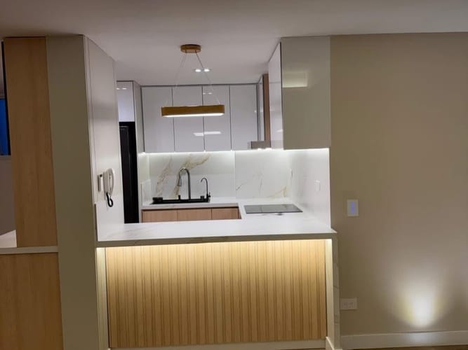 Apartamento de 2 alcobas en arriendo en Chico Norte, Bogotá, 90 m² · foto 4 de 12