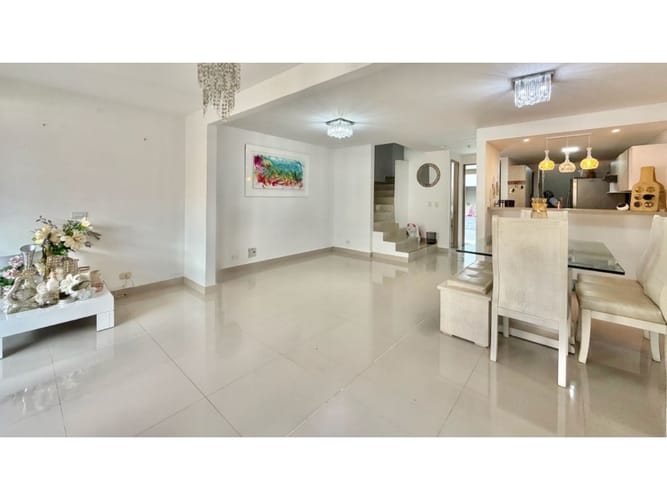 Casa de 3 alcobas en arriendo en Ciudad Country, Jamundí, 160 m² · foto 4 de 24