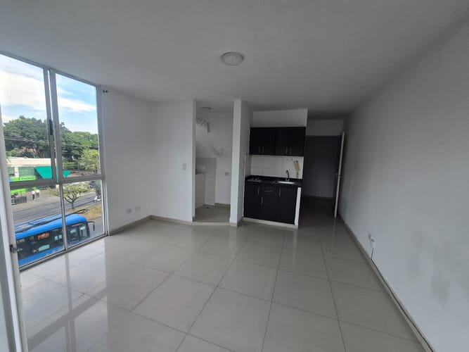 Apartaestudio en arriendo en El Guabal, Cali, 30 m² · foto 4 de 11