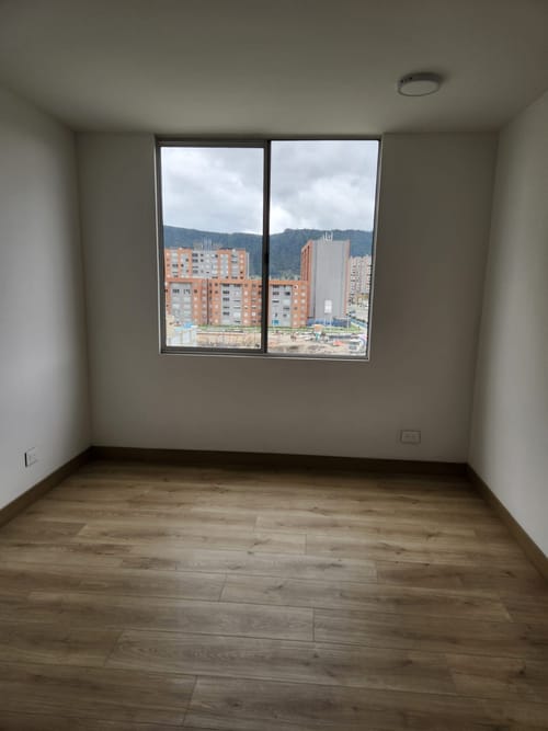Apartamento de 2 alcobas en arriendo en Lagos De Torca, Bogotá, 71 m² · foto 2 de 10