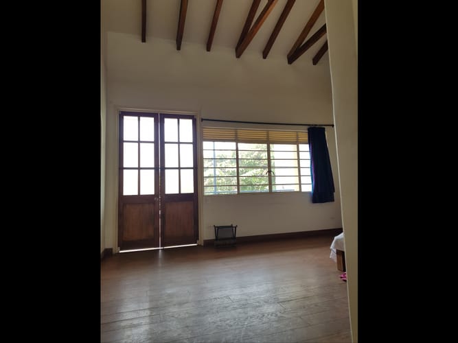 Casa de 4 alcobas en venta en Miraflores, Cali, 353 m² · foto 9 de 12