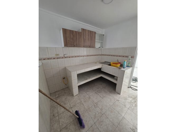 Casa de 7 alcobas en venta en Aranjuez, Cali, 201 m² · foto 12 de 24
