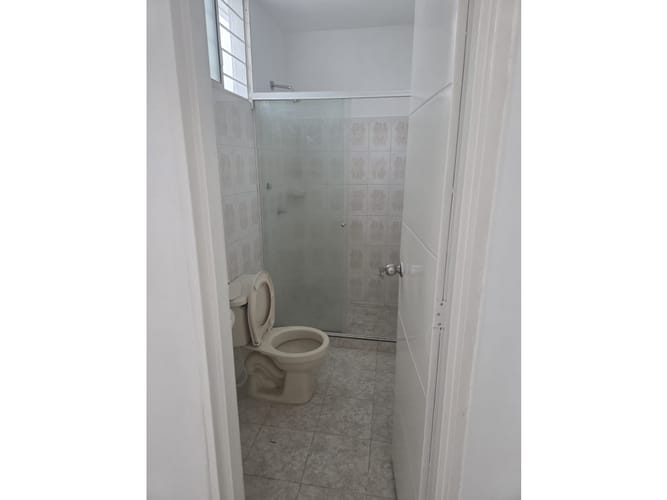 Casa de 7 alcobas en venta en Aranjuez, Cali, 201 m² · foto 18 de 24